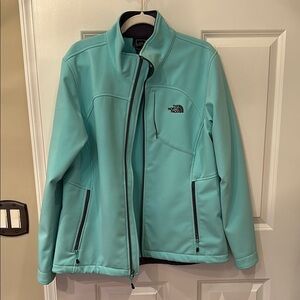 The North Face Women's Aqua Jacket